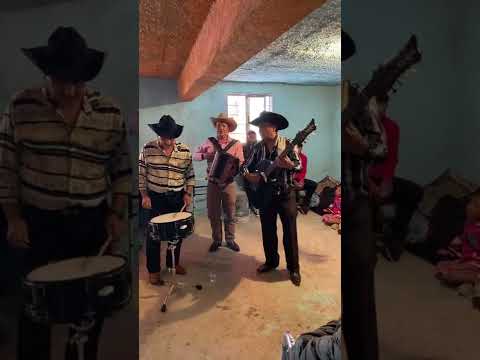 No hay DIOS tan Grande como tu (NORTEÑAS CRISTIANAS)