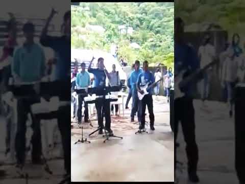 En el cielo se oye #cristo #alabanza #musica #music #alabanzas #catolico #cristiano #dios #misa